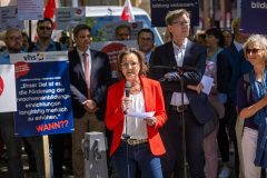 Demonstration der Erwachsenenbildung vor dem Nds. Landtag